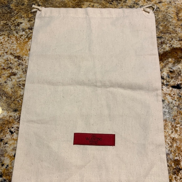 NEW & AUTHENTIC VALENTINO GARAVANI DUSTBAG - Picture 1 of 4